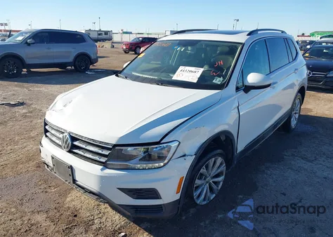 2019 Volkswagen Tiguan 2.0T Se/2.0T Sel/2.0T Sel R-Line/2.0T Sel R-Line Black из США, поврежденный, VIN 3VV2B7AX3KM153271